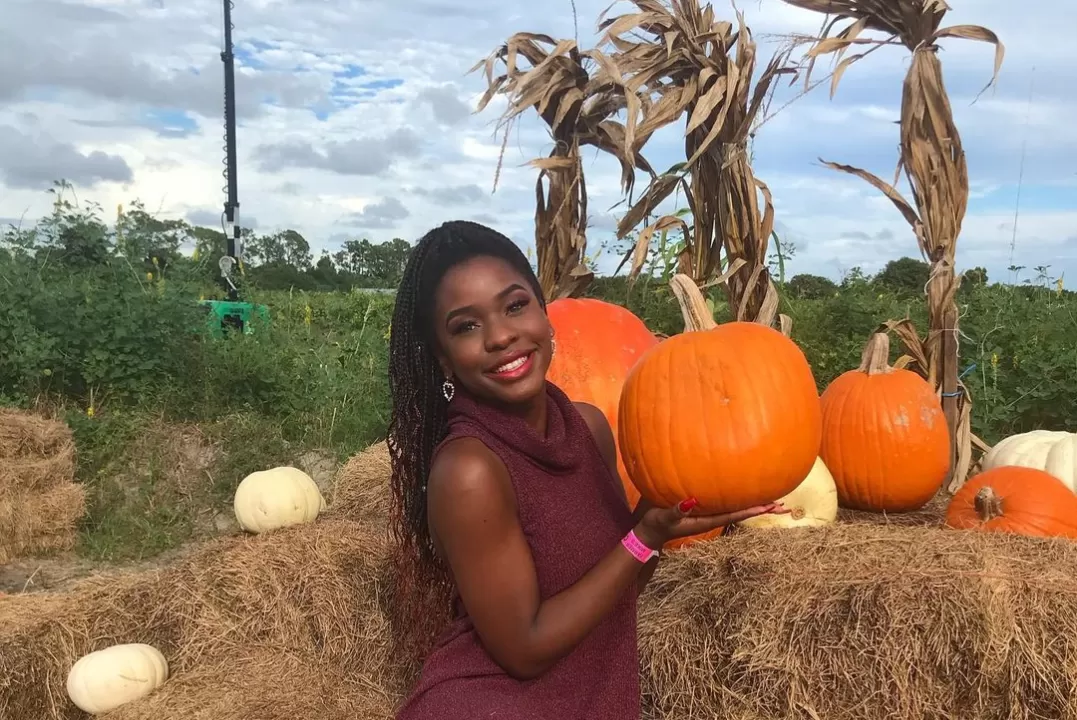 Woman Pumpkin Patch Farmer Mikes U Pick