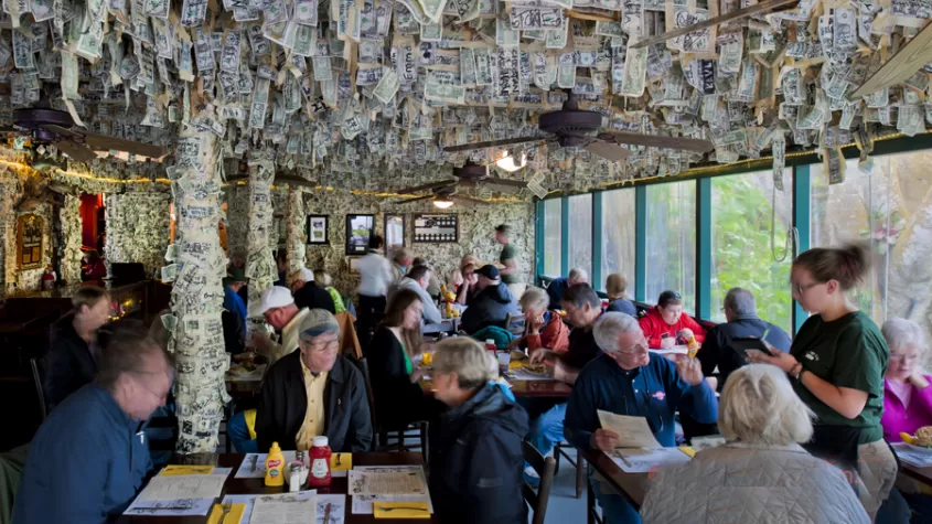 travel-zoo-cabbagekey-dollar-room-copy.jpg