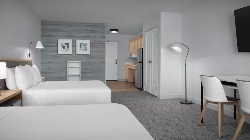 Studio Suite 2 Queens