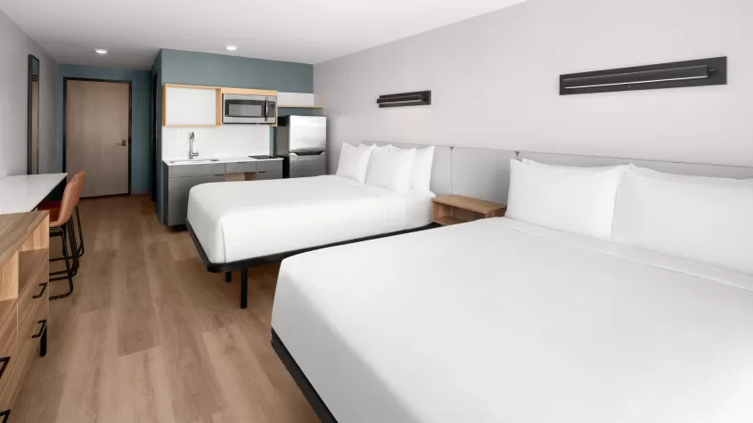 Queen Queen Suite